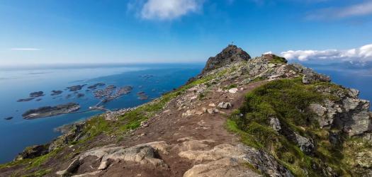 Festvågtind, Nórsko