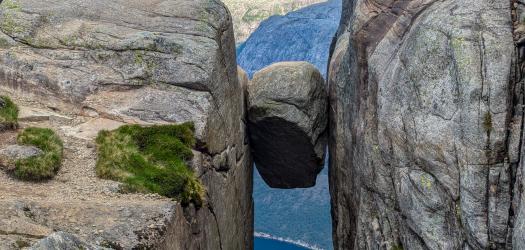 Kjeragbolten, Nórsko