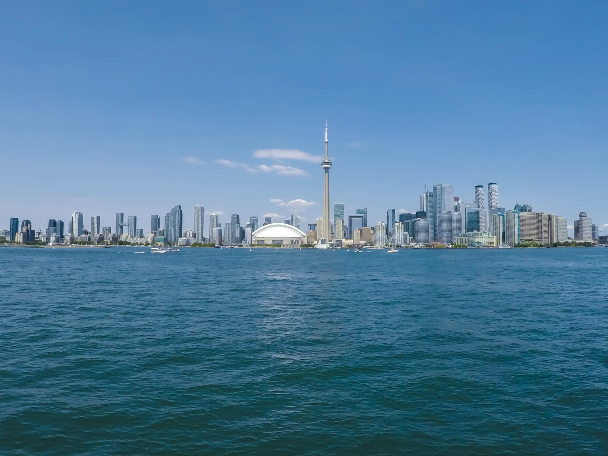 Toronto, panoráma z jazera Ontario